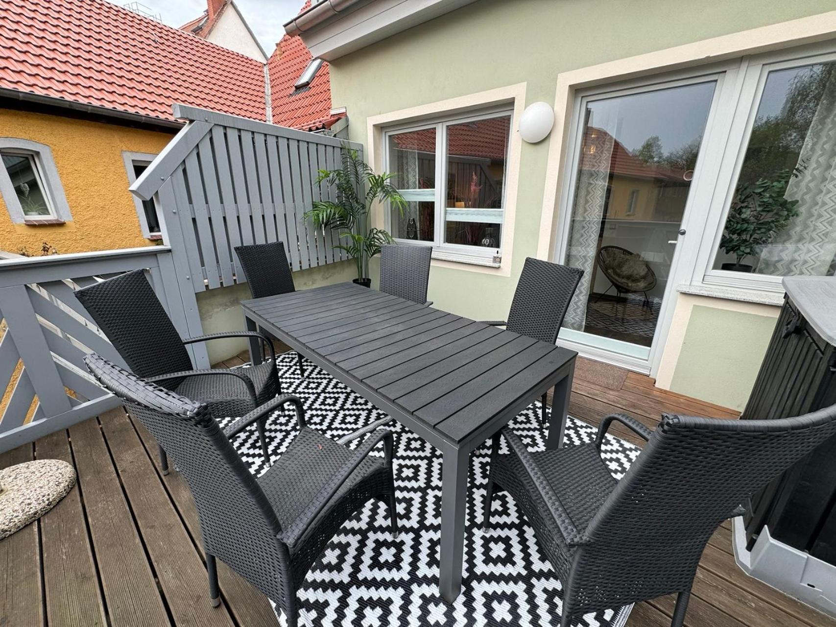 Naumburger Charme Solaris Apartment Bagian luar foto